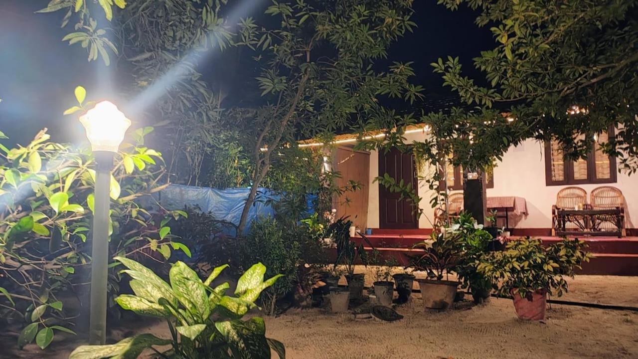מאראריקולם Marari Adonis Beach Villa מראה חיצוני תמונה