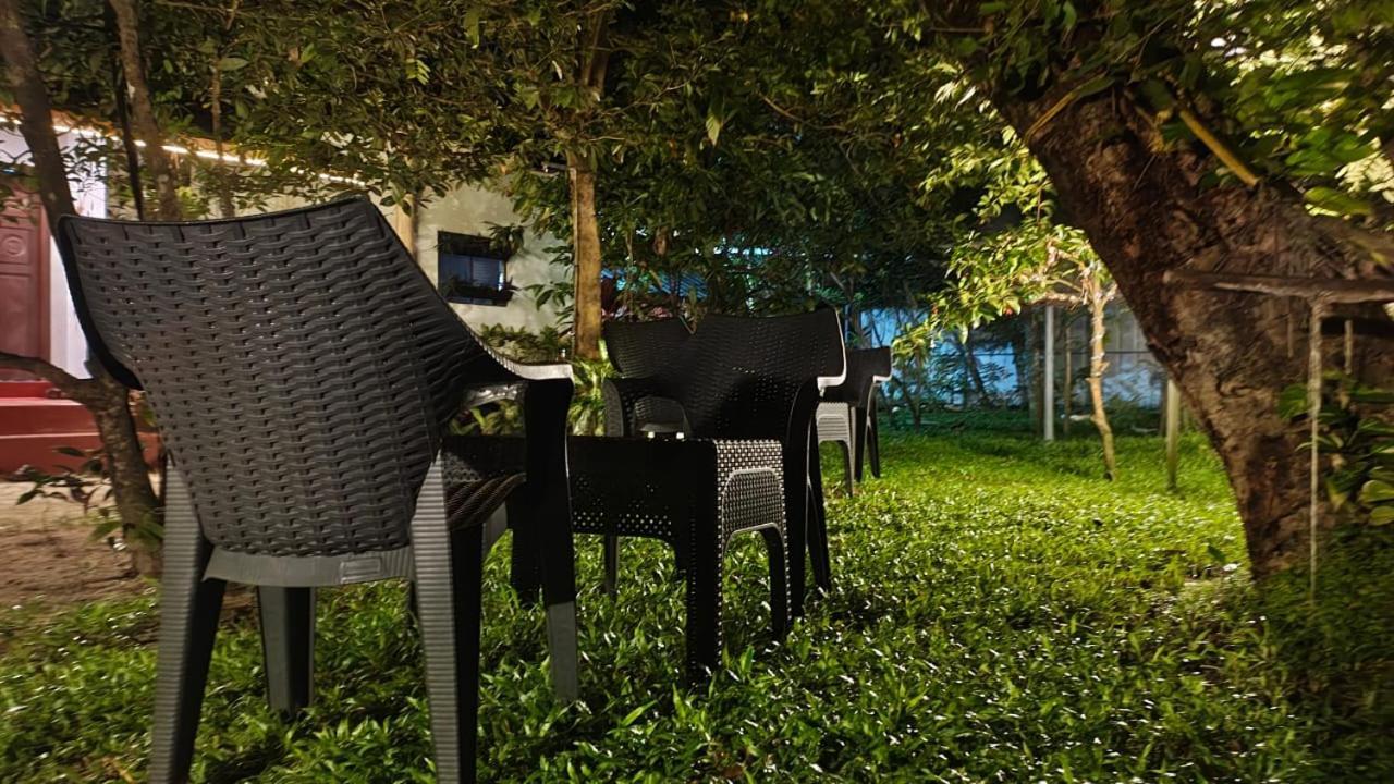 מאראריקולם Marari Adonis Beach Villa מראה חיצוני תמונה
