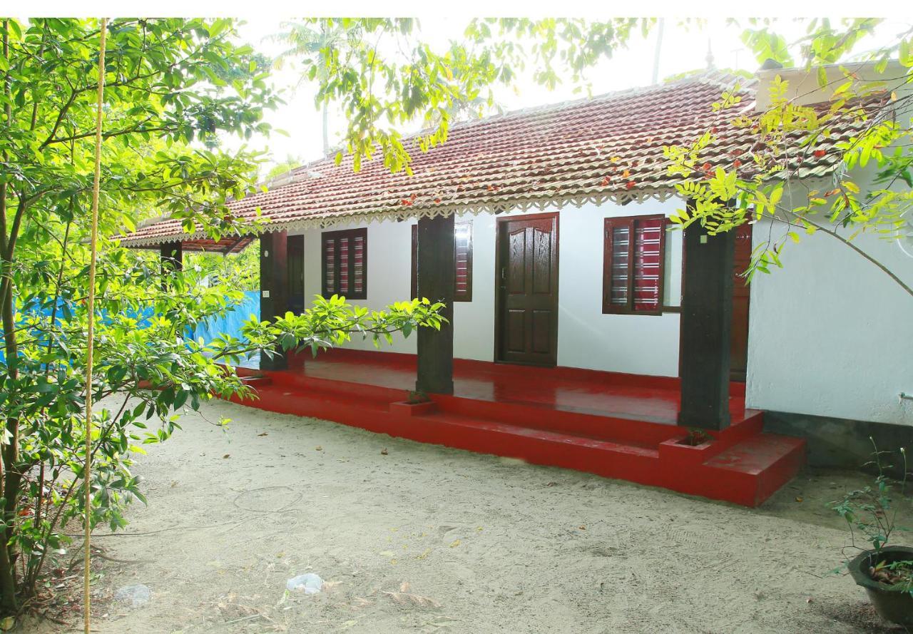 מאראריקולם Marari Adonis Beach Villa מראה חיצוני תמונה