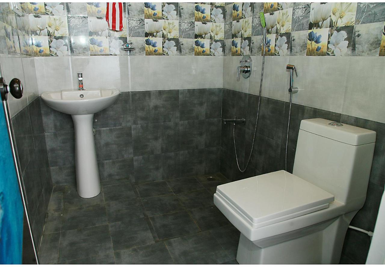 מאראריקולם Marari Adonis Beach Villa מראה חיצוני תמונה