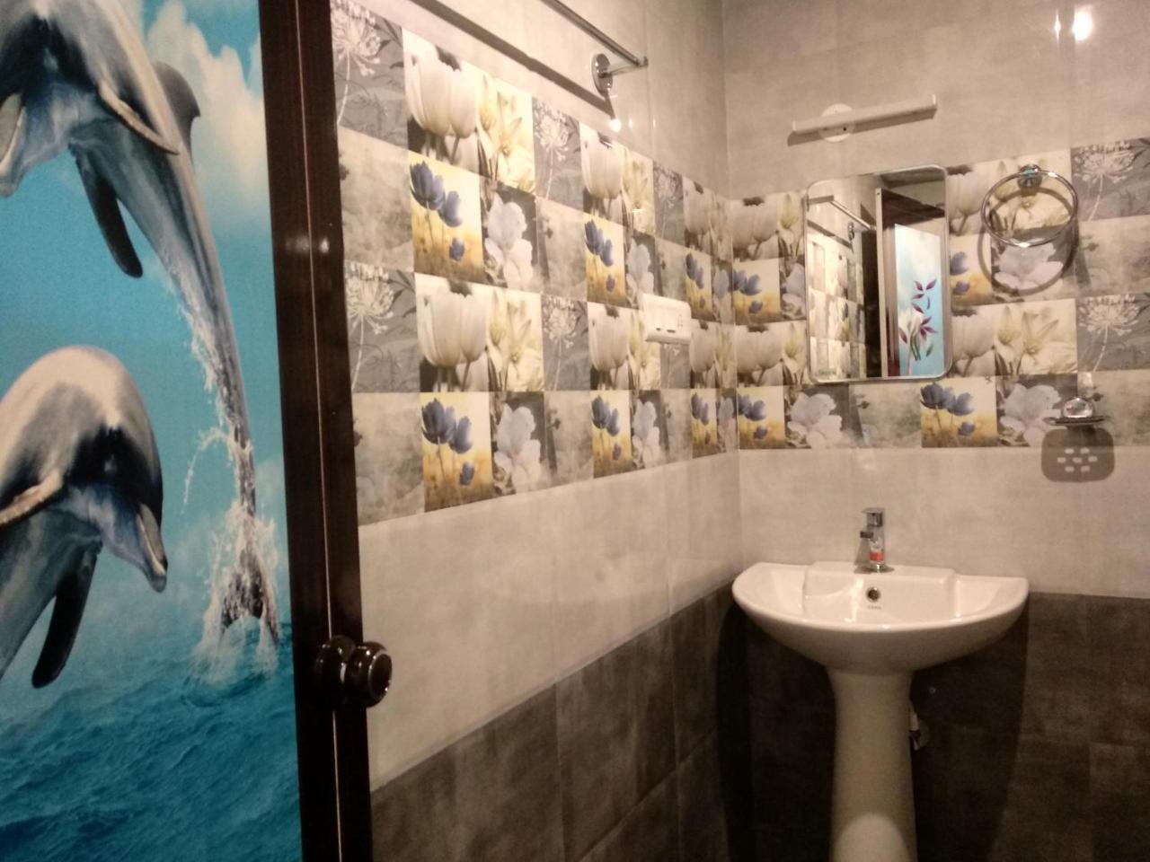 מאראריקולם Marari Adonis Beach Villa מראה חיצוני תמונה