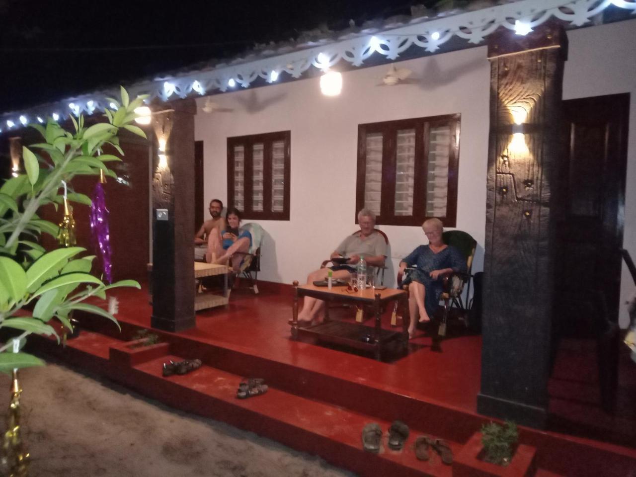 מאראריקולם Marari Adonis Beach Villa מראה חיצוני תמונה