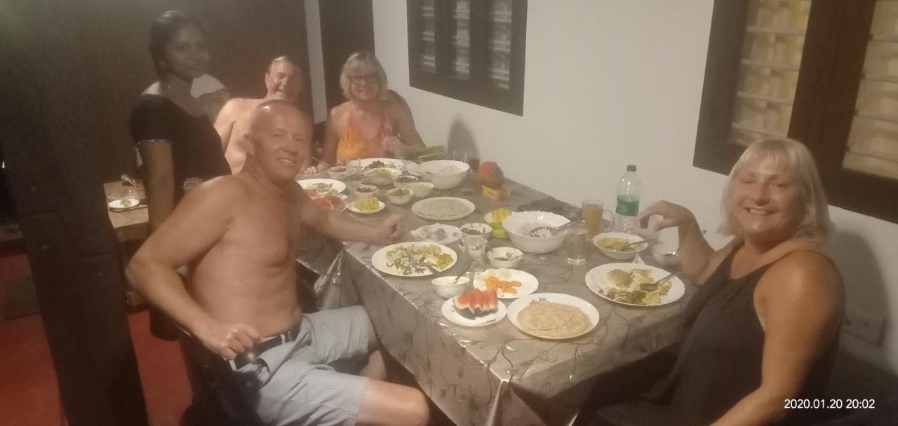 מאראריקולם Marari Adonis Beach Villa מראה חיצוני תמונה